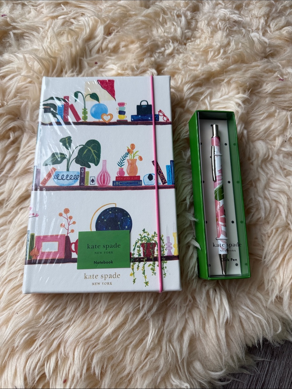 kate spade White Notebook and Floral Pen Set with Pink Elastic